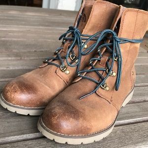 North Face Ballard Lace up boots